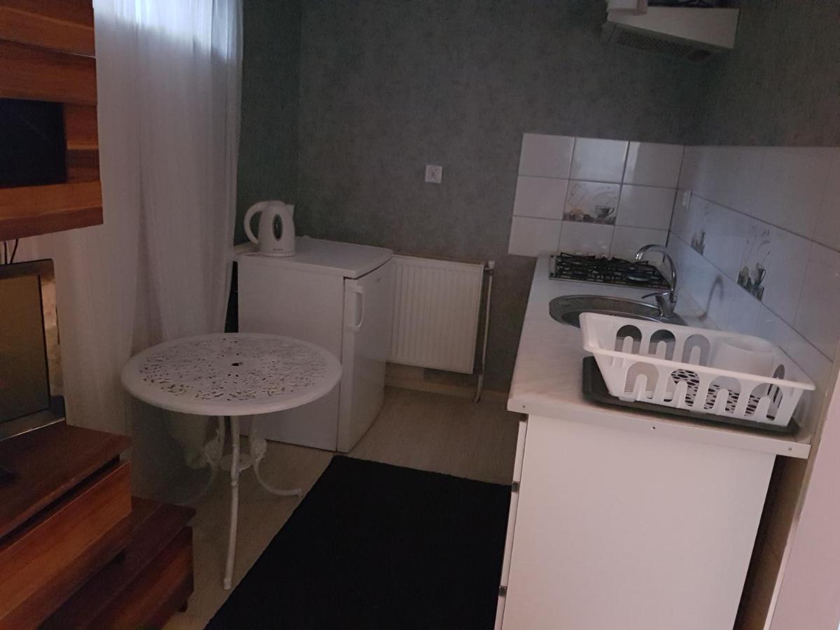 Wczasowisko Karola Apartment Lubomierz  Exterior photo
